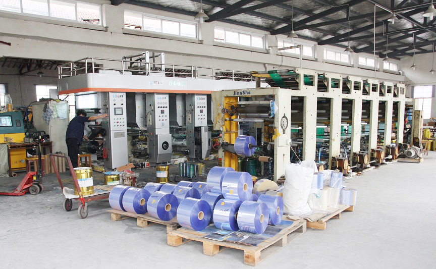 vuongphatink5 Premium rotogravure printing ink drums ready for export from a Vietnamese manufacturer